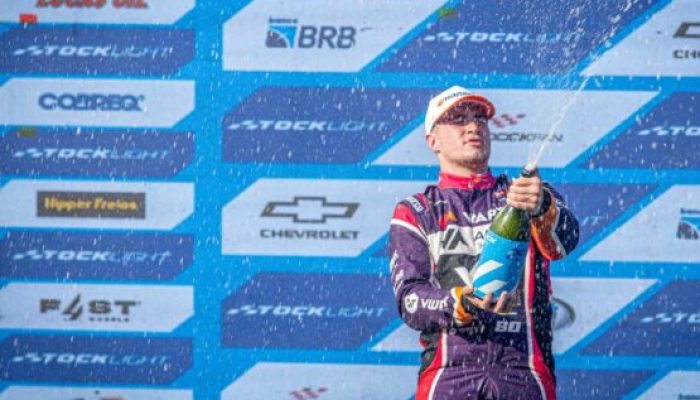 João Bortoluzzi estreou com pódio na Stock Light em São Paulo  (Rodrigo Guimarães)